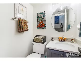 Photo #4: 928181 Listing