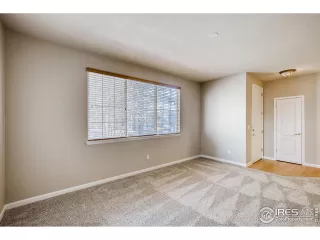 Photo #5: 928197 Listing 