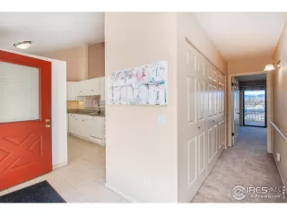 Photo #2: 928202 Listing