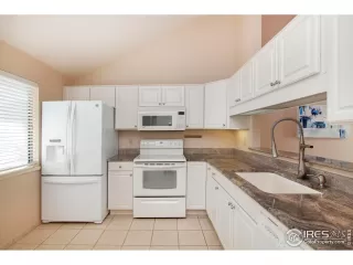 Photo #5: 928202 Listing