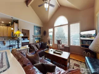 Photo #1: 928240 Listing