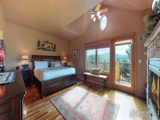 Photo #5: 928240 Listing