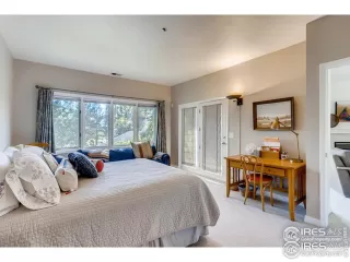 Photo #6: 928294 Listing