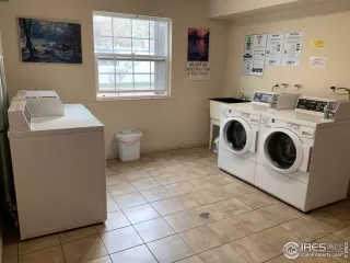 Photo #5: 928297 Listing 