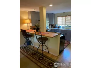 Photo #3: 928305 Listing 