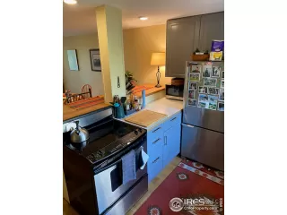 Photo #4: 928305 Listing 