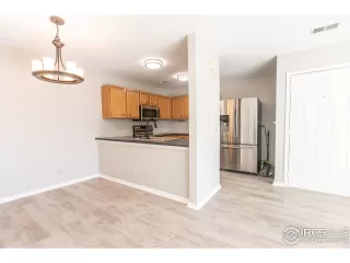 Photo #5: 928375 Listing 