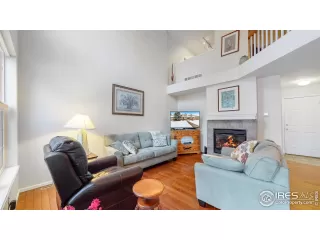 Photo #1: 928386 Listing