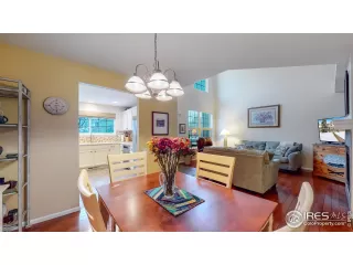 Photo #4: 928386 Listing