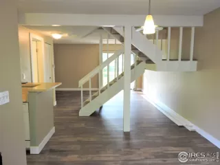 Photo #1: 928438 Listing