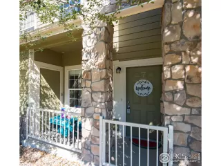 Photo #2: 928444 Listing