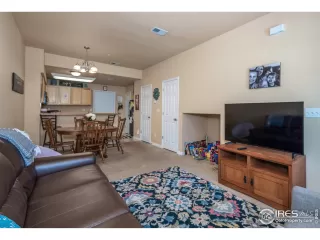 Photo #5: 928444 Listing