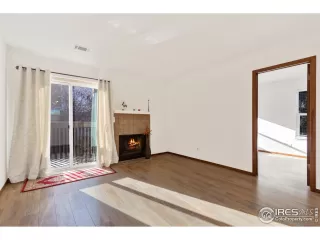 Photo #6: 928462 Listing 