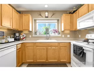 Photo #2: 928472 Listing