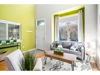 Photo #3: 928519 Listing