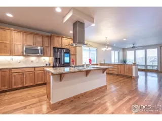 Photo #4: 928575 Listing 