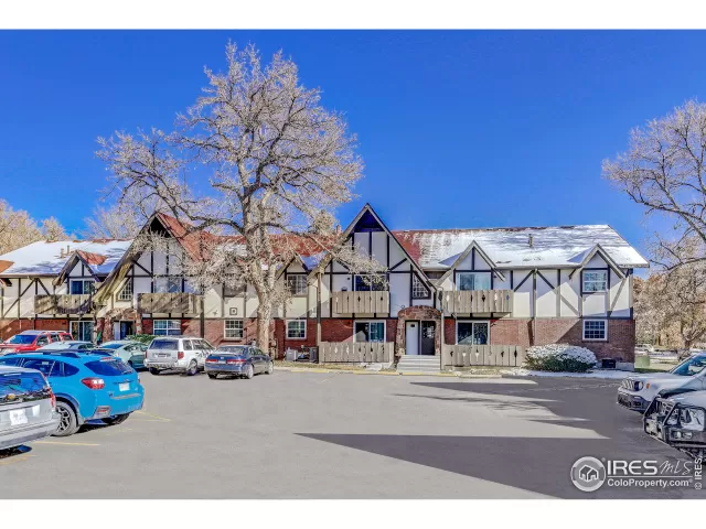 MLS: 928584 Condo For Sale