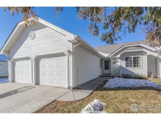 Photo #3: 928593 Listing