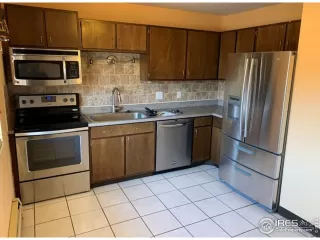 Photo #4: 928605 Listing 