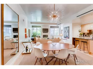 Photo #5: 928610 Listing