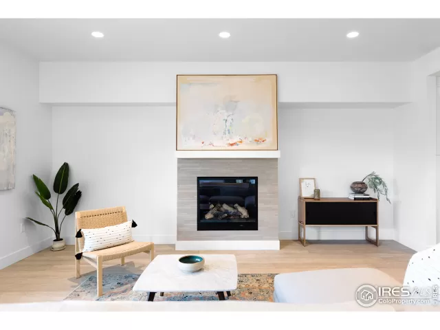 MLS: 928615 Condo For Sale