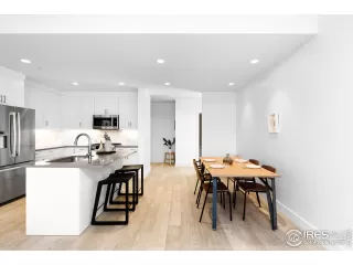 Photo #2: 928615 Listing 