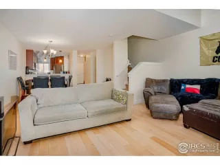 Photo #2: 928647 Listing