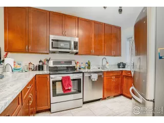 Photo #4: 928647 Listing