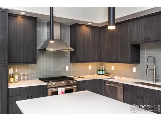 Photo #2: 928713 Listing