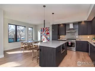 Photo #3: 928713 Listing