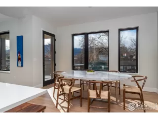 Photo #5: 928713 Listing