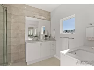 Photo #6: 928815 Listing 