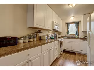 Photo #5: 928851 Listing 