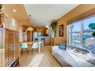 Photo #2: 928862 Listing