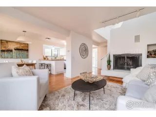 Photo #6: 928895 Listing 