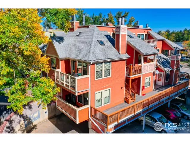 MLS: 928929 Condo For Sale