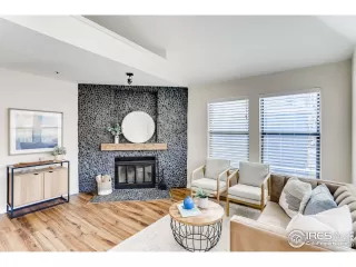 Photo #4: 928929 Listing