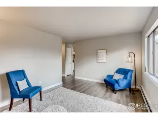 Photo #5: 928935 Listing 