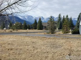 Photo #1: 928991 Listing