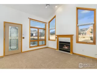 Photo #3: 928991 Listing