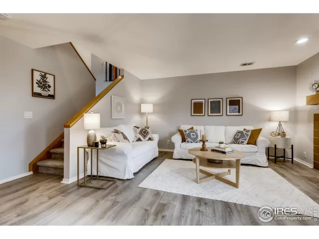 MLS: 929040 Condo For Sale