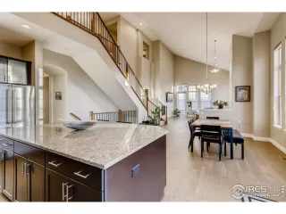 Photo #1: 929045 Listing 