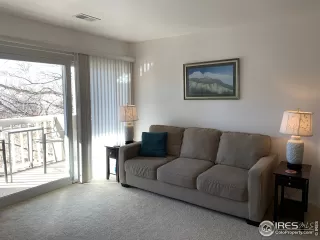 Photo #4: 929067 Listing