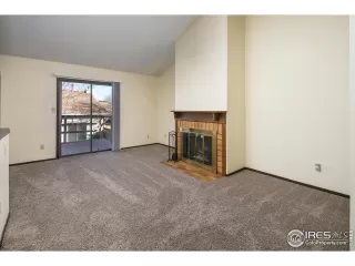 Photo #6: 929077 Listing