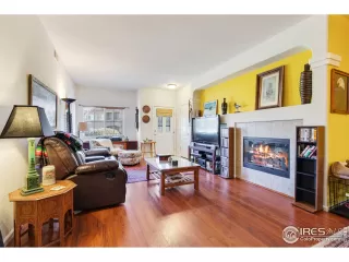 Photo #6: 929091 Listing 