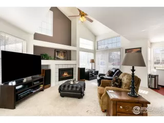 Photo #2: 929113 Listing