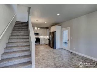 Photo #2: 929215 Listing