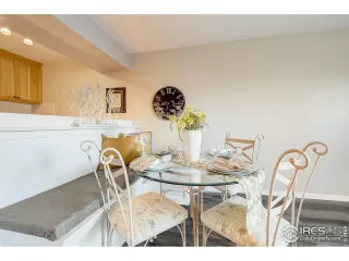 Photo #2: 929251 Listing