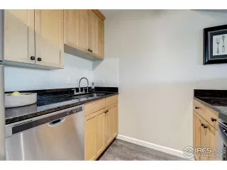 Photo #4: 929251 Listing