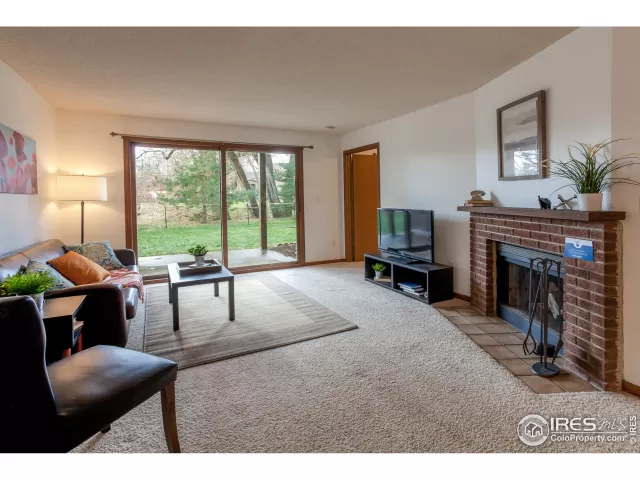 MLS: 929320 Condo For Sale